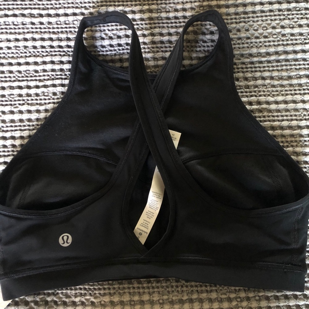 NWT LULULEMON ME QUICK BRA - Picture 2 of 3